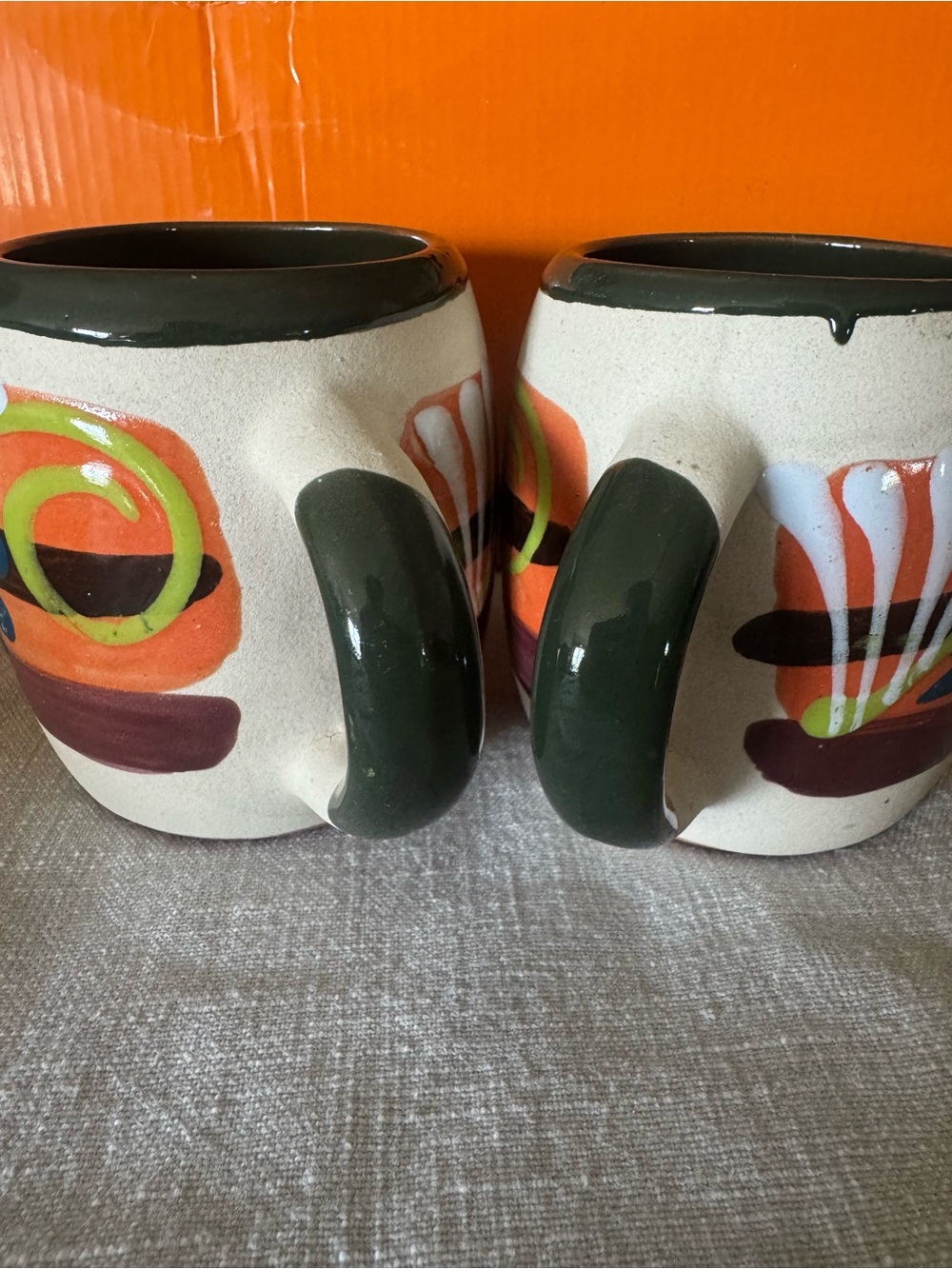 Hand-Painted Ceramic Coffee Mugs in Cream and Dark Green - Set of 2